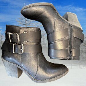 Women's Blowfish Black Bootie With Buckles Sz7